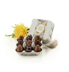 9 små marcipanæg i æggebakke - Påske